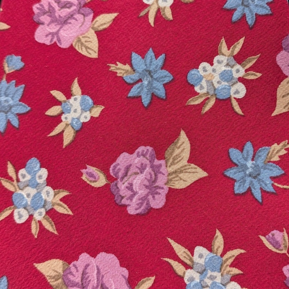 Fierte s.r.l. $85 Red Floral Silk Necktie Made in Italy Classic Botanical Print